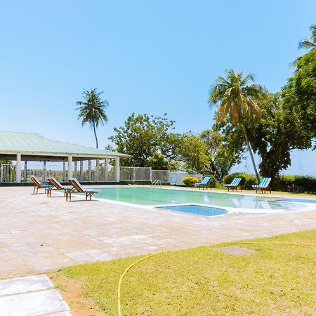 Mkonge Hotel Tanga Exterior photo